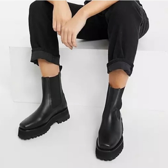 & Other Stories | Ankle Boots - Picture 1 of 6